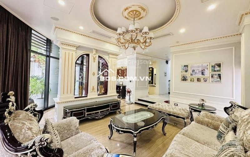 Bán biệt thự kdt Dịch Vọng gần công viên DT 300m2 giá siêu rẻ 91ty!